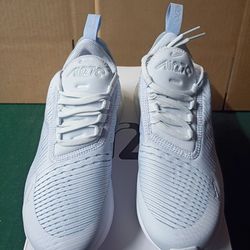 NIKE AIR MAX 270 WOMEN SIZE 7