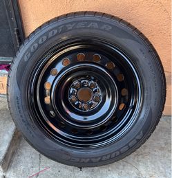 1 GOOD USED RIM & TIRE FOR SPARE TOYOTA COROLLA 16X6 1/2  5X100 205/55R16 GOODYEAR TIRE $50 PICKUP ONLY