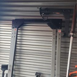 WEIGHT CAGE WITH PULLEY & FOAM MATS