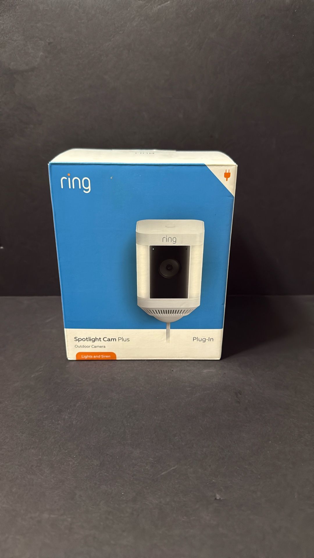 Ring Spotlight Cam Plus Outdoor iOS,Android New In Box