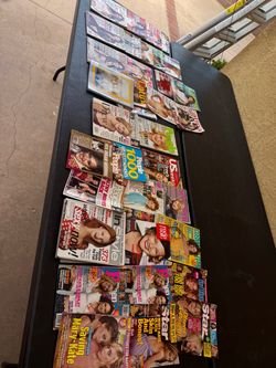 35pcs early 2000-mid 2000s magazines lot