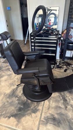Barber chair