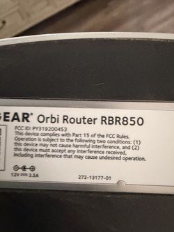 Netgear Orbi Router RBR850 with 3 Satellites
