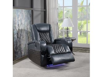 Alair Black Recliner