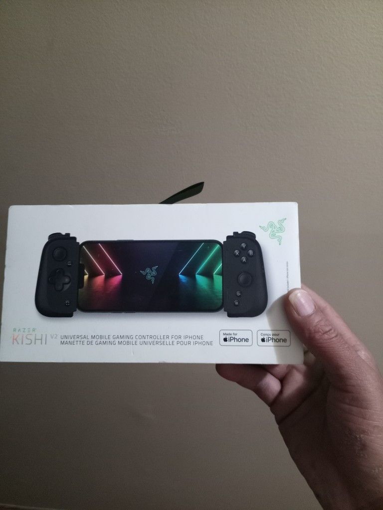 Brand New Razer Kishi V2