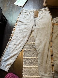 XL Burberry Sweats