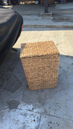Hamper