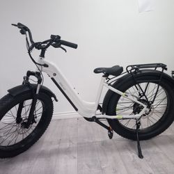 $600 step over/thru 26” fat tire electric bikes 