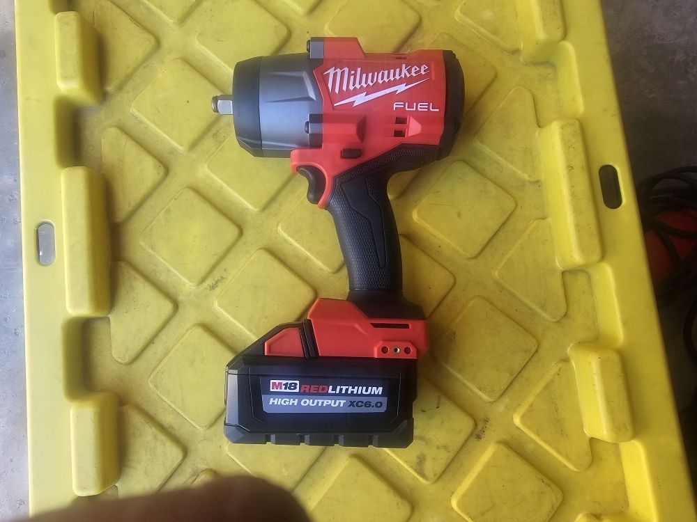 Milwaukee Impact Wrench