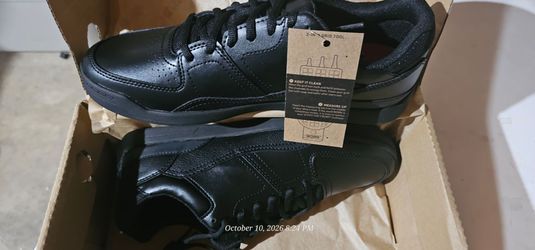 Shoes for Crews Black Non-Slip Sneakers size 9 M