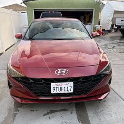 Hyundai Elantra 2023