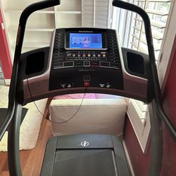 Nordic-track Treadmill