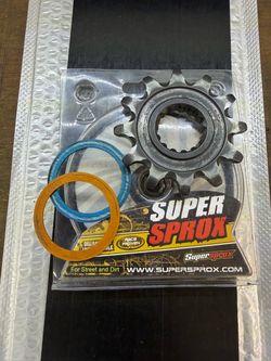 Supersprox front sprocket 12t ktm/beta Xcw Xc cst-1901-12 dirt bike enduro 250/300 exc Husqvarna Te, used in good condition