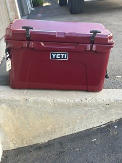 Yeti tundra cooler 45
