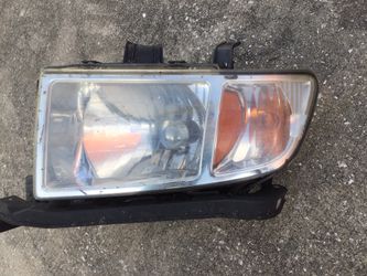 Headlight Honda Ridgeline 2007 to 2013 drive side