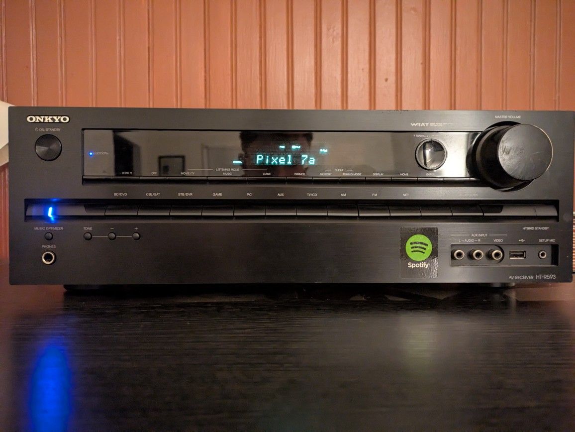 5.2 Onkyo Stereo Receiver + Set of RadioShack Speakers