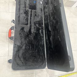 Fender Deluxe Molded Guitar Stratocaster Case