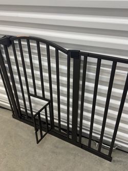 Pet gate