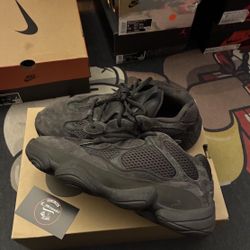 Yeezy 500 Utility Black
