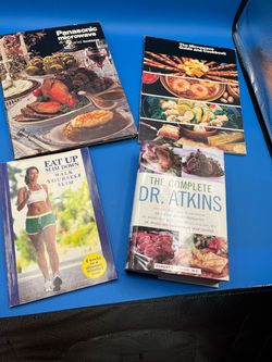 Lot of 4 Vintage recipe books