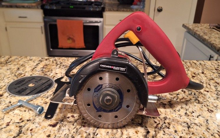 Electric Power Tools 4" Dry-Cut Handheld Tile Saw