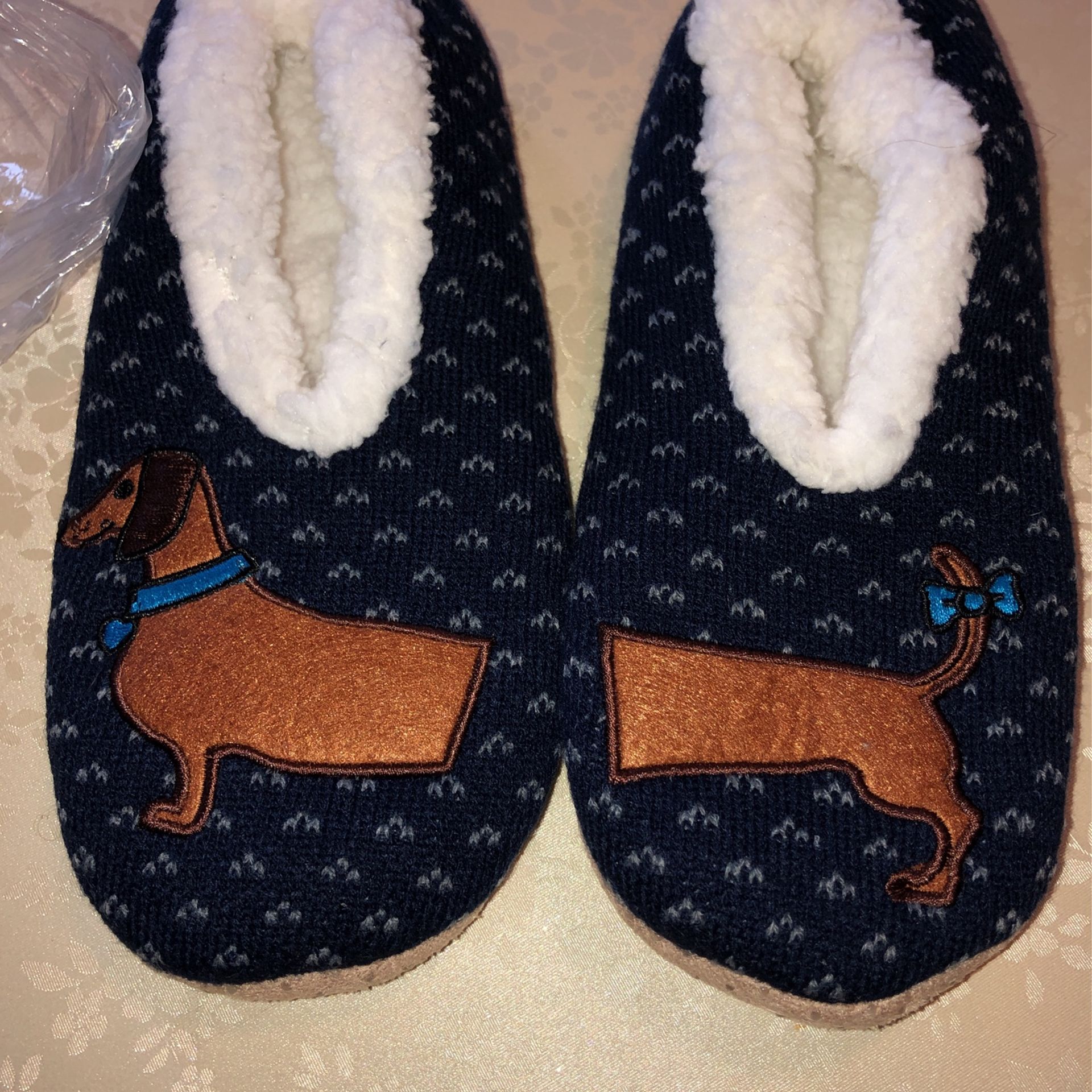 Doggie Slippers Size 4 New Never Worn