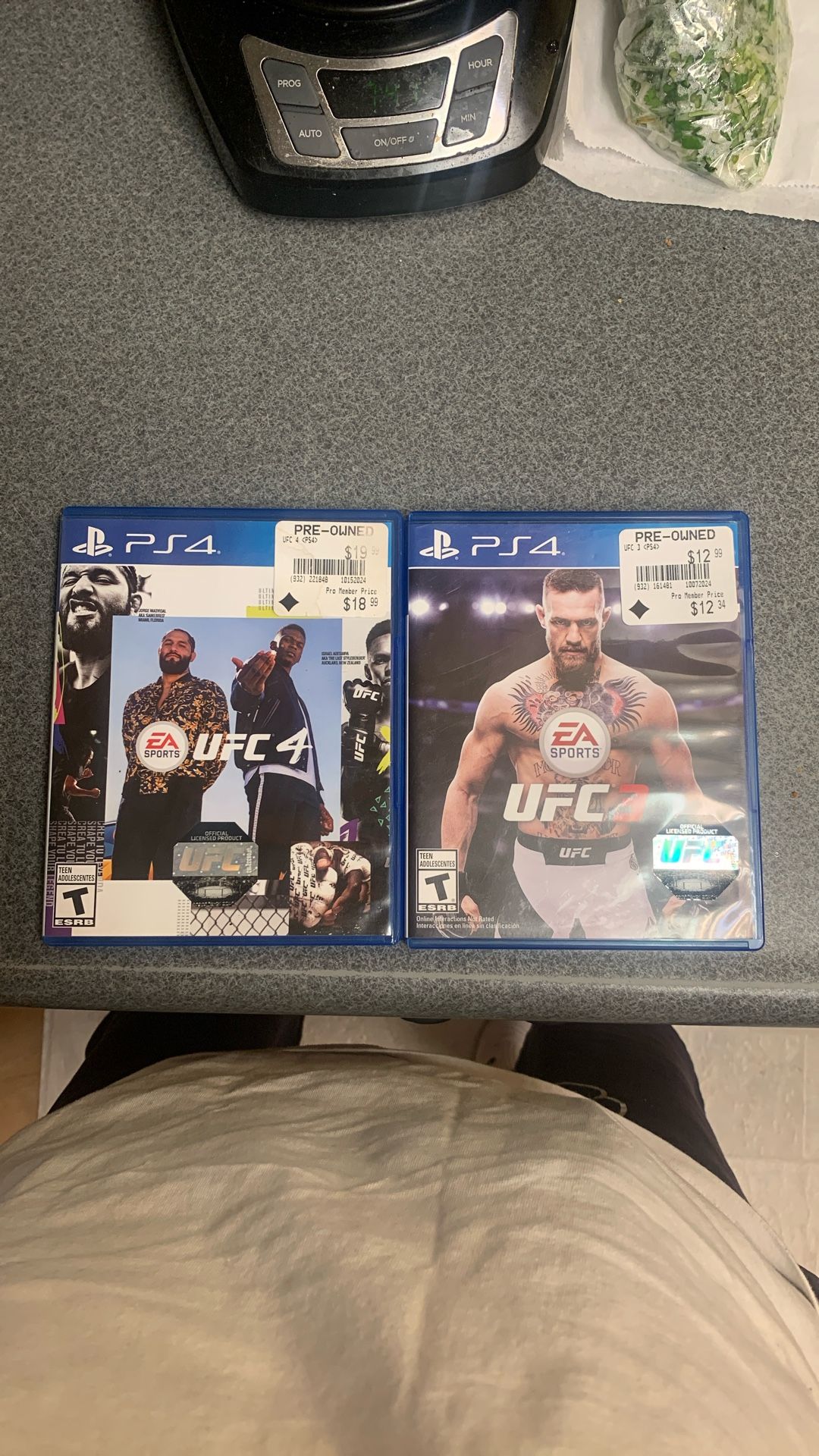 UFC 4 AND UFC 3 PS4 GAMES
