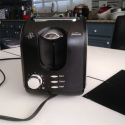 Two Slices Toaster