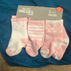 Baby Girls Socks And Hat