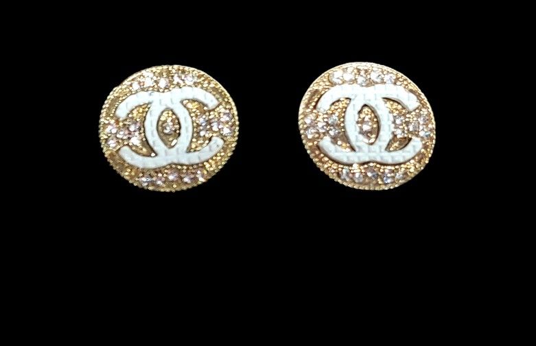 **Limited Time Offer** CC /925 Fashion Earrings ♡♡♡