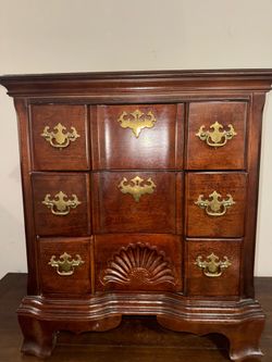 Solid Wood Bedroom Set & Pieces
