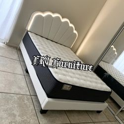 New Queen Bed Frame With Mattress 