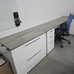 Office Desk,Chair & File Cabinet
