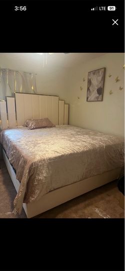 King size white and gold bed frame