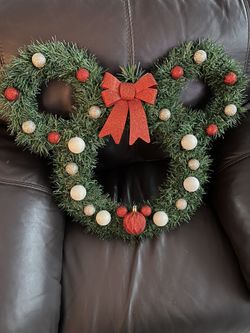 Mickey Wreath