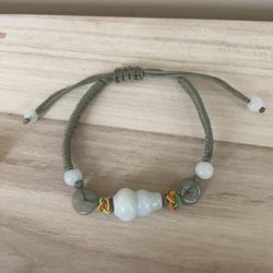 Handmade jade bracelet. Lucky jade bracelet. Jade jewelry