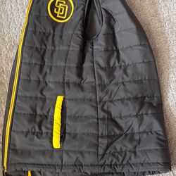 Padres puffer jacket size M