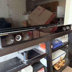 LG Soundbar W/ Subwoofer 