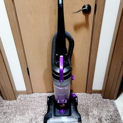 Like New Bissell Vacuum.