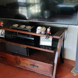 Mythos 5 Definitive Technology Floor Speakers