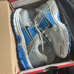NIKE VEMERO