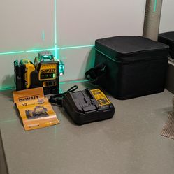  DeWalt  XR 12V MAX 3 x 360 Green Line Laser Brand New 