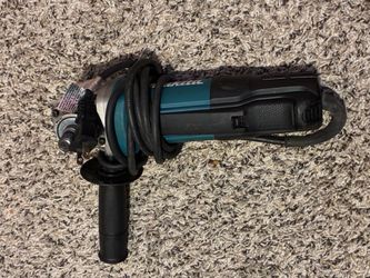 Makita grinder