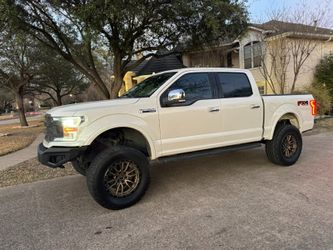 2018 Ford F-150 Lariat V8 4x4 Lifted