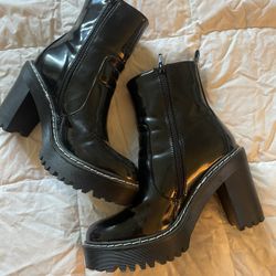 New Black Boots 