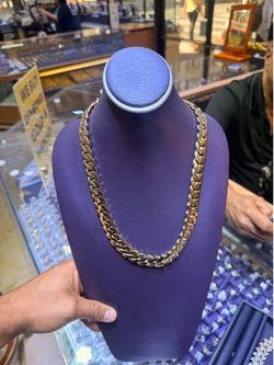 Cuban link chain 14k 318 grams 16mm 22 inches