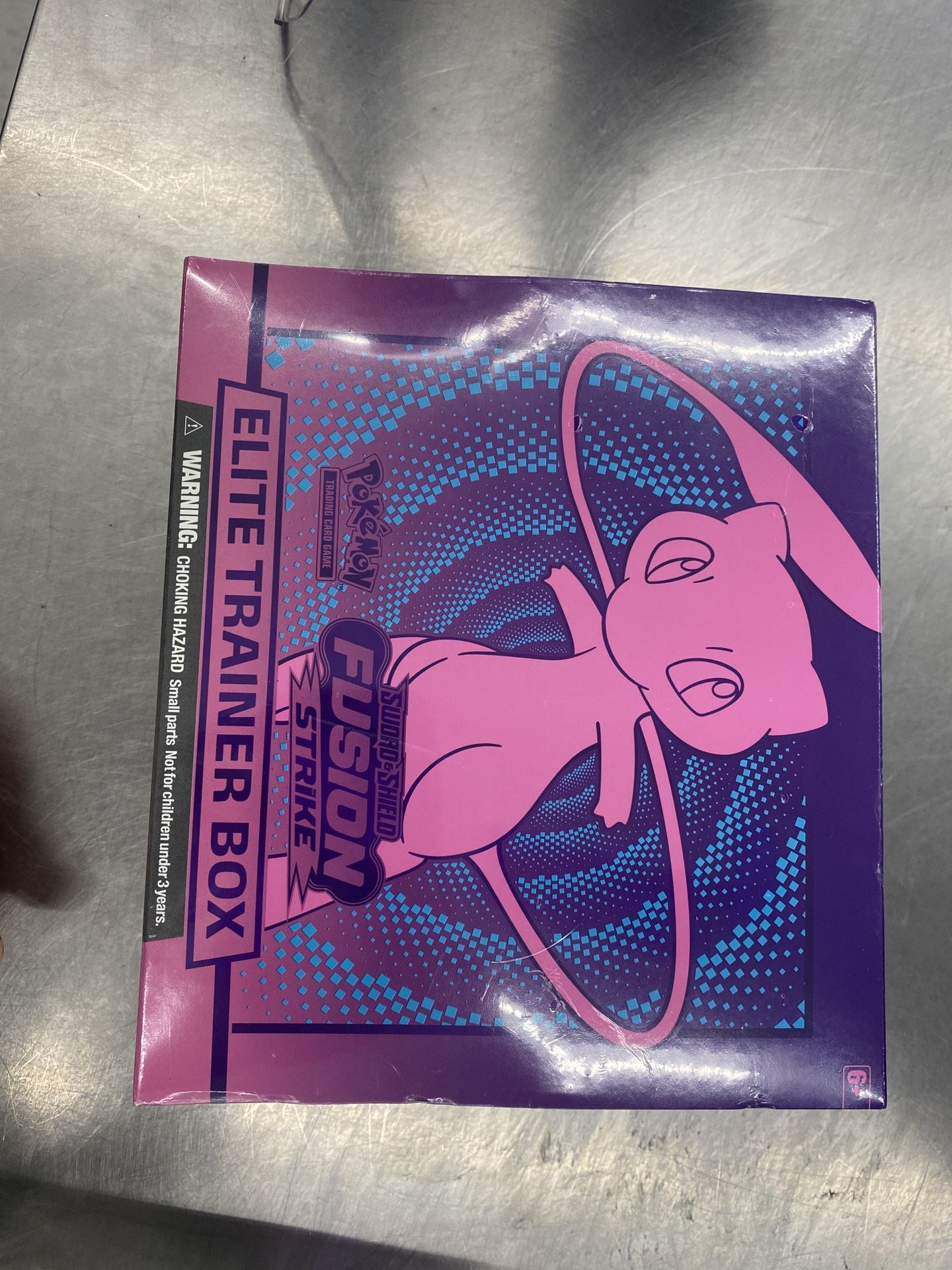 Pokemon Fusion Strike Elite Trainer Box