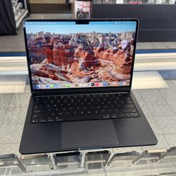 MacBook Air 13” 2025 M4 16GB 256GB