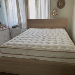 Malm queen size bedframe 