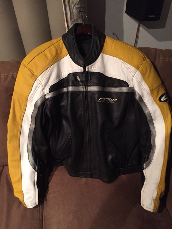 AGV 2XL Motorcycle jacket super clean with liner